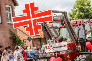 Festumzug - 125 Jahre Feuerwehr Schoningen Festumzug - 125 Jahre Feuerwehr Schoningen