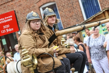 Festumzug - 125 Jahre Feuerwehr Schoningen Festumzug - 125 Jahre Feuerwehr Schoningen
