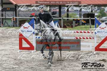 2021-05-30_15-19-54_5343