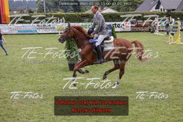 2021-07-10_13-00-42_07_3902