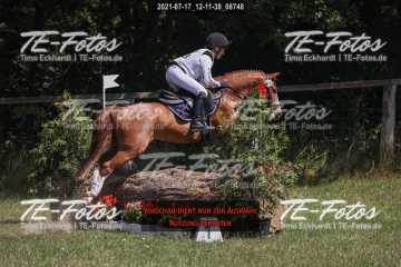2021-07-17_12-11-38_08748