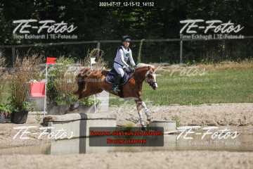 2021-07-17_12-15-12_14152