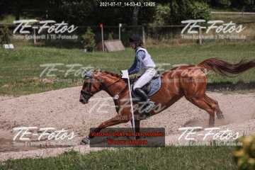 2021-07-17_14-53-43_12425