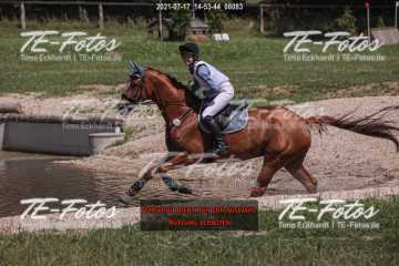 2021-07-17_14-53-44_08083