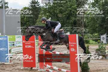 2021-07-31_15-43-18_00117