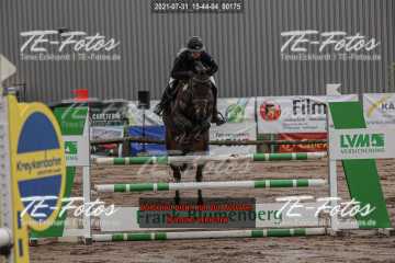 2021-07-31_15-44-04_00175