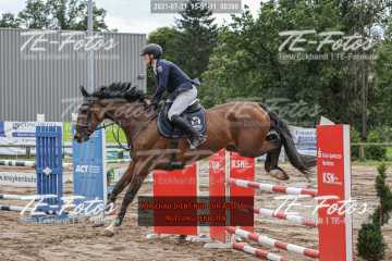 2021-07-31_15-51-11_00390