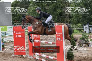 2021-07-31_16-10-58_00804