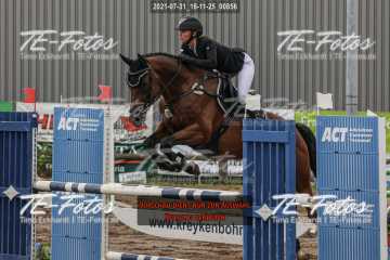 2021-07-31_16-11-25_00856