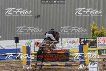 2021-07-31_18-56-06_02102