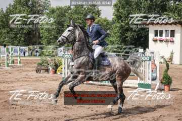 2021-08-01_11-35-05_02742