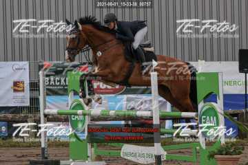 2021-08-01_15-33-38_00757