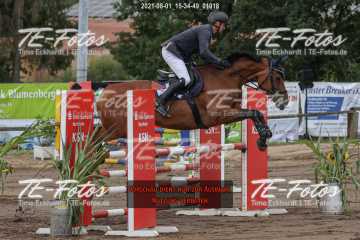 2021-08-01_15-34-49_01018