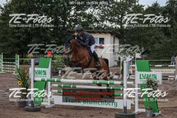2021-08-01_15-35-26_02492