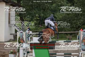 2021-08-01_15-35-42_02665