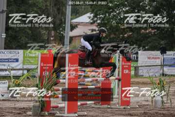 2021-08-01_15-49-41_01993