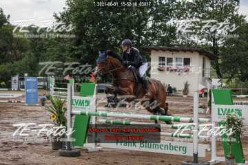 2021-08-01_15-52-16_03017