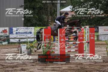 2021-08-01_15-53-49_02980