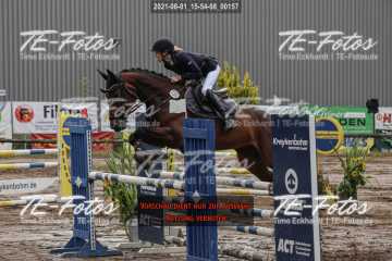 2021-08-01_15-54-08_00157