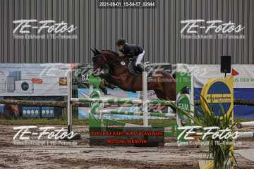 2021-08-01_15-54-57_02944