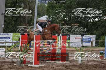 2021-08-01_16-09-57_02109