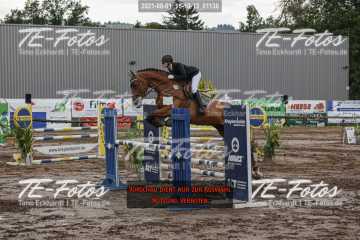 2021-08-01_16-10-13_01136