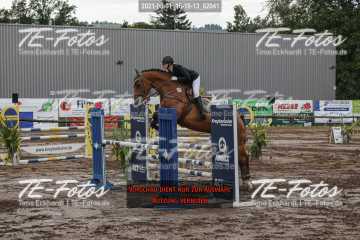 2021-08-01_16-10-13_02041