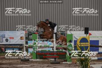 2021-08-01_16-10-59_01957