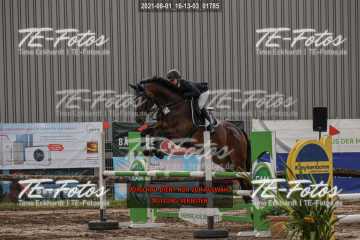 2021-08-01_16-13-03_01785