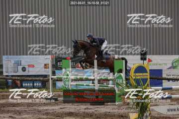 2021-08-01_16-16-58_01321