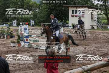 2021-08-01_16-23-17_07416