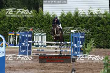 2021-08-01_17-08-38_2198