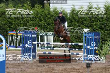 2021-08-01_17-10-29_2254