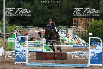 2021-08-01_17-12-32_2311