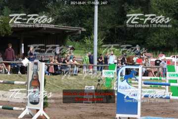 2021-08-01_17-16-56_2407