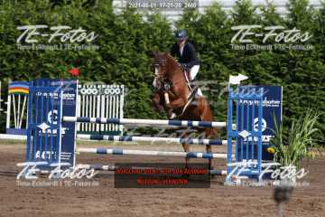 2021-08-01_17-21-20_2460