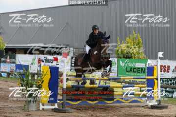 2021-08-01_17-31-35_2641 2021-08-01_17-31-35_2641