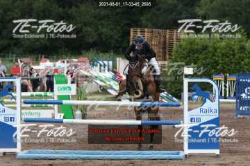 2021-08-01_17-33-45_2695 2021-08-01_17-33-45_2695