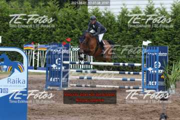 2021-08-01_17-37-38_2797