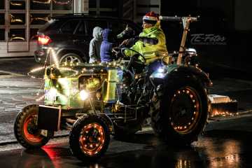 2021-12-19_19-05-07_00056 2021-12-19_19-05-07_00056