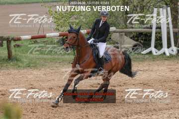 2022-04-30_13-17-55_02583