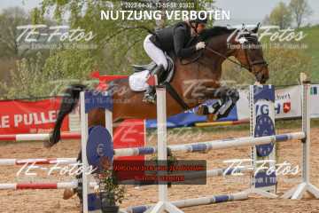 2022-04-30_13-55-58_03923