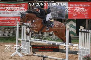 2022-04-30_14-00-20_04012