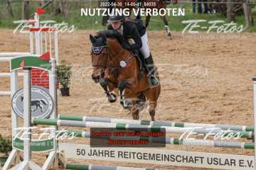 2022-04-30_14-00-41_04035