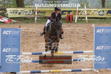 2022-04-30_14-09-27_04169