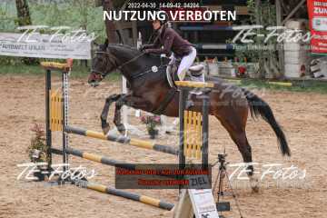 2022-04-30_14-09-42_04204