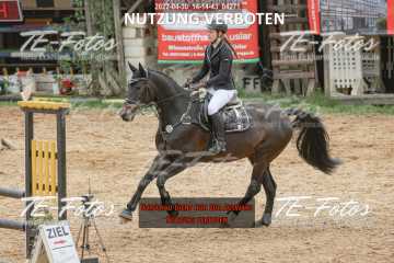 2022-04-30_14-14-43_04271