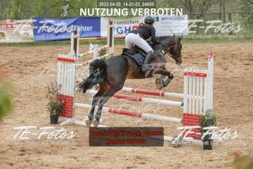 2022-04-30_14-21-22_04600