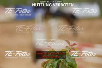 2022-04-30_14-21-58_04641