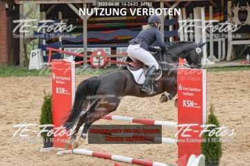 2022-04-30_14-24-03_04755